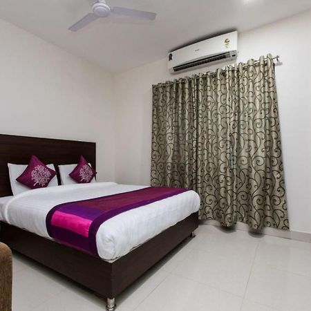Hotel Maheshwari Avenue Удджайн Экстерьер фото
